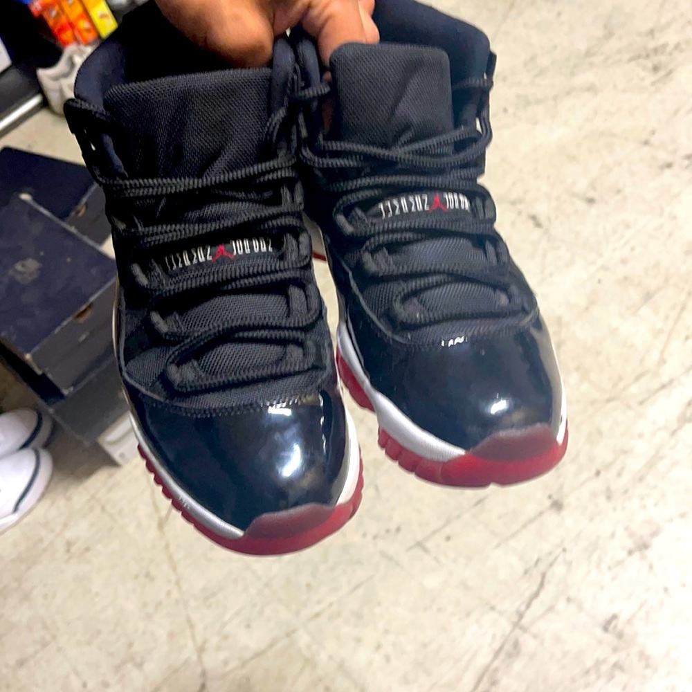 Jordan 11 bred 2012 drop